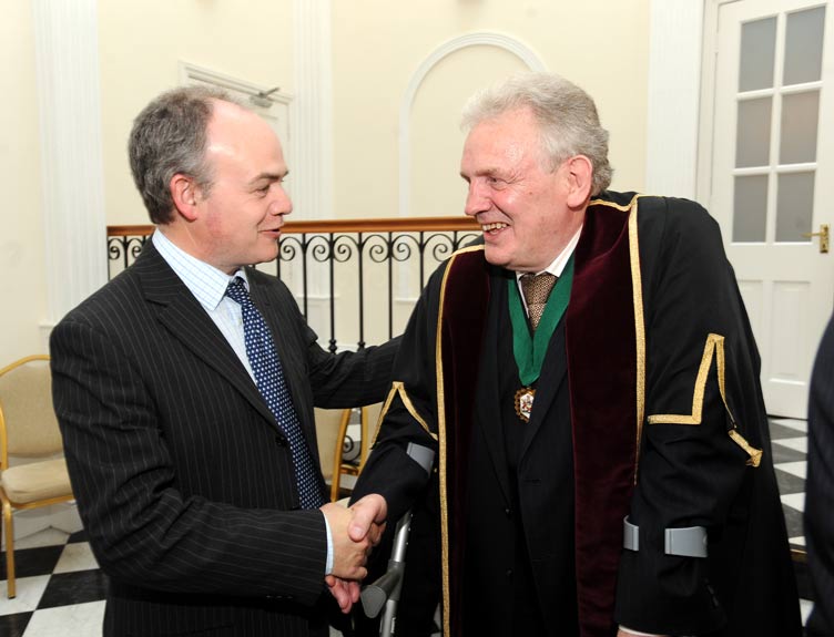 Professor Gerry O Sullivan awarded Honorary Fellowship of COSECSA Professor Gerry O Sullivan awarded Honorary Fellowship of COSECSA